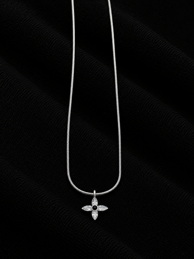 Luna Bloom Pendant Chain