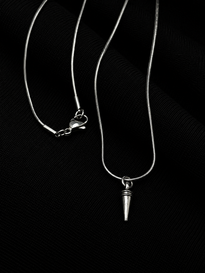 Spike Pendant Chain