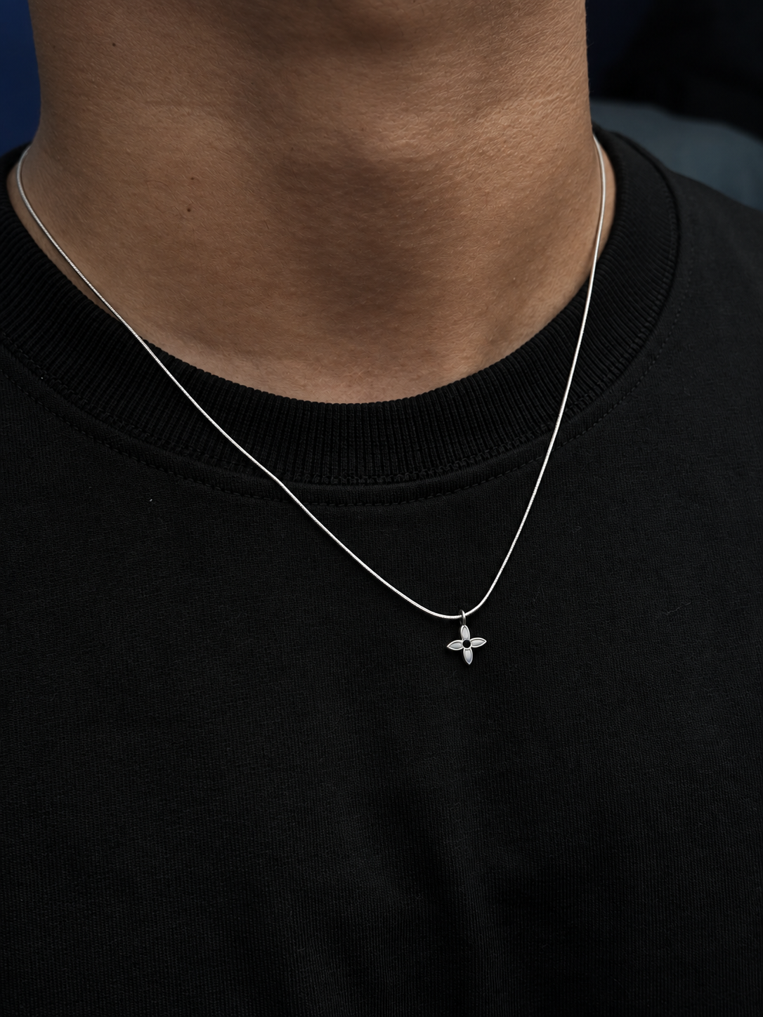 Luna Bloom Pendant Chain