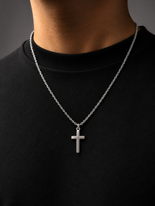 Classic Cross Pendant chain